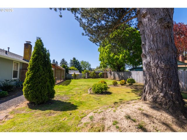 16085 Sw WESTWIND Dr, Beaverton, OR 97078