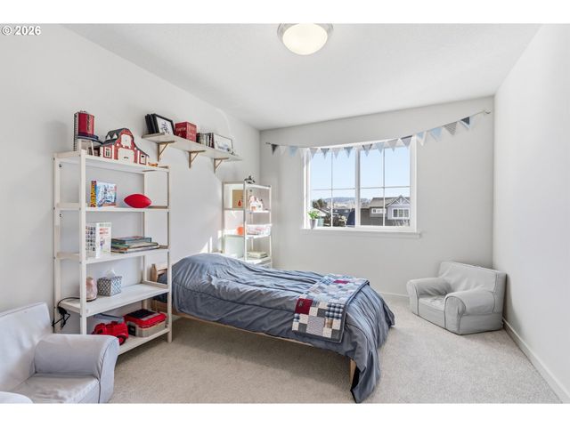 134 E JOYCE Ct, La Center, WA 98629