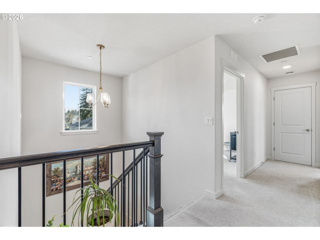 134 E JOYCE Ct, La Center, WA 98629