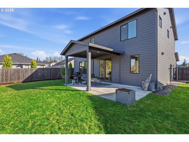 134 E JOYCE Ct, La Center, WA 98629
