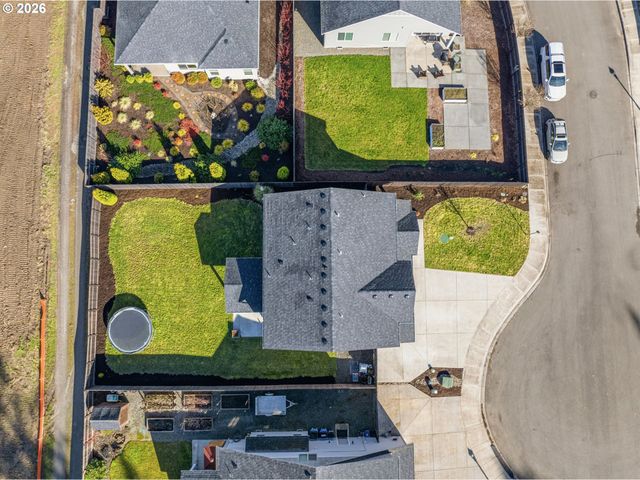 134 E JOYCE Ct, La Center, WA 98629