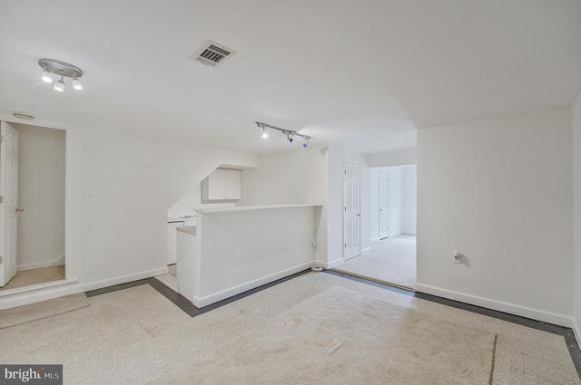 10256 QUIET POND TER, Burke, VA 22015