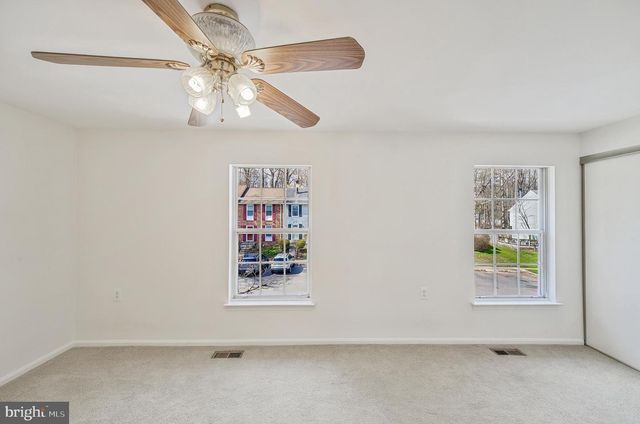 10256 QUIET POND TER, Burke, VA 22015