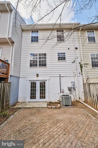 10256 QUIET POND TER, Burke, VA 22015