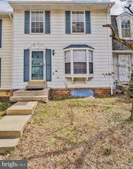 10256 QUIET POND TER, Burke, VA 22015