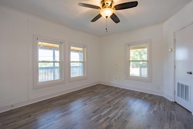 3100 N Chamberlain Avenue, Chattanooga, TN 37406