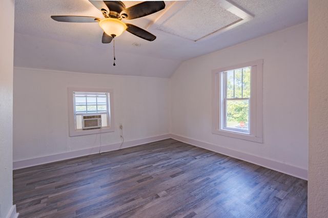 3100 N Chamberlain Avenue, Chattanooga, TN 37406