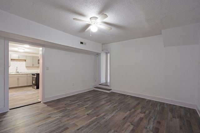 3100 N Chamberlain Avenue, Chattanooga, TN 37406