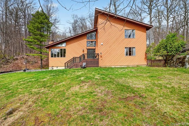 57 Chester Court, Cortlandt Manor, NY 10567