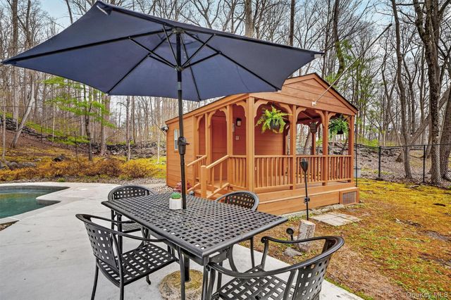 57 Chester Court, Cortlandt Manor, NY 10567