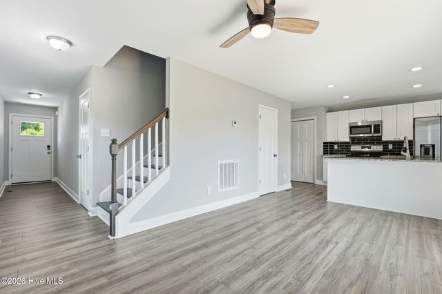 935 W Illinois Avenue, Southern Pines, NC 28387