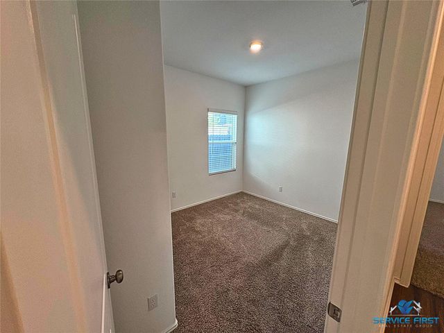 124 Rooster WAY, Jarrell, TX 76537