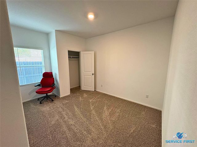 124 Rooster WAY, Jarrell, TX 76537