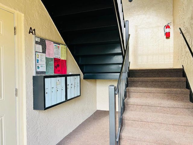 224 Pine Hov Circle D-2, Greenacres, FL 33463