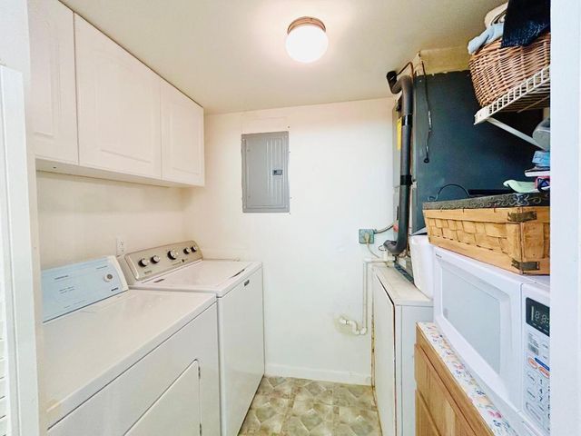 224 Pine Hov Circle D-2, Greenacres, FL 33463