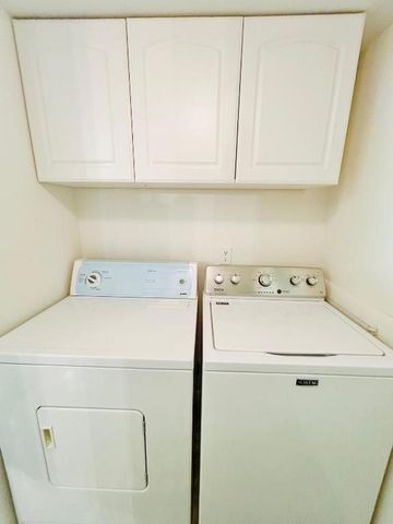 224 Pine Hov Circle D-2, Greenacres, FL 33463