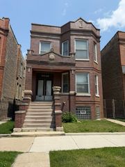 4042 W Cermak Road 1, Chicago, IL 60623