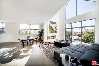 8600 Wilshire Boulevard PH17, Beverly Hills, CA 90211