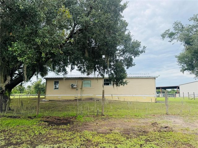 19910 E STATE ROAD 64, Bradenton, FL 34212
