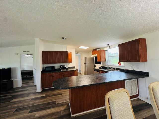 19910 E STATE ROAD 64, Bradenton, FL 34212