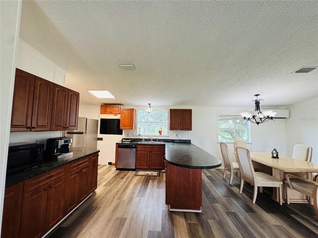 19910 E STATE ROAD 64, Bradenton, FL 34212