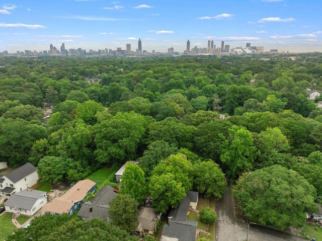 1318 Eason Street NW, Atlanta, GA 30314