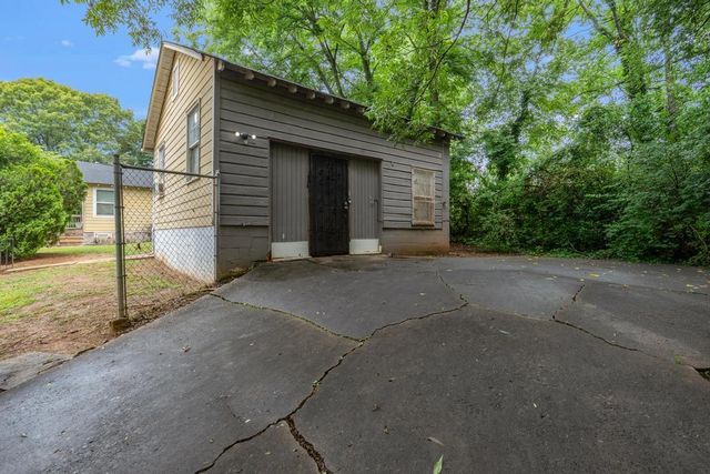 1318 Eason Street NW, Atlanta, GA 30314