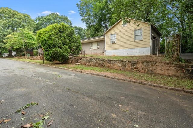 1318 Eason Street NW, Atlanta, GA 30314
