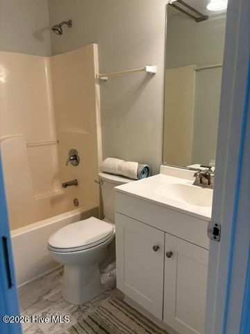 403 Emerald Landing Drive, Emerald Isle, NC 28594