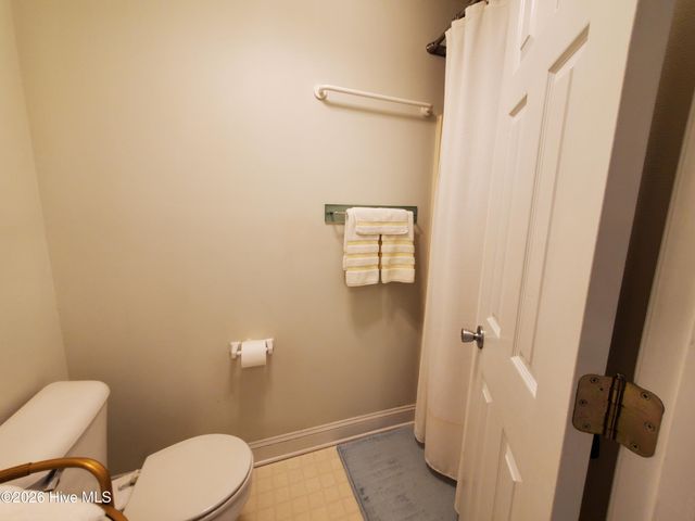 403 Emerald Landing Drive, Emerald Isle, NC 28594