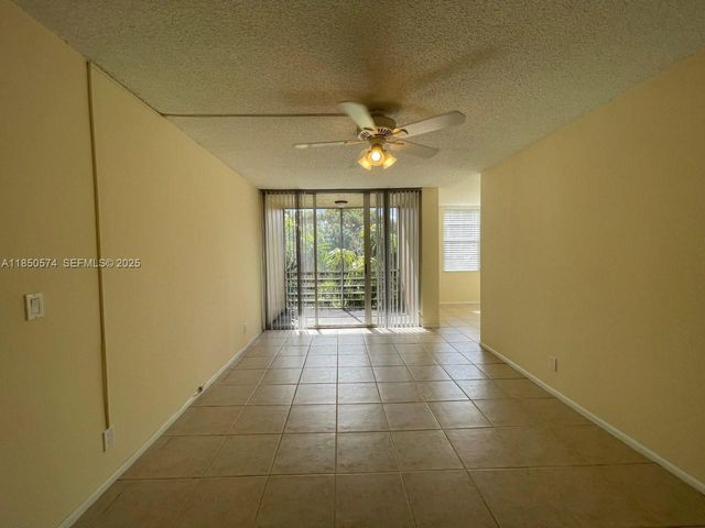 9431 Live Oak Place 203, Davie, FL 33324