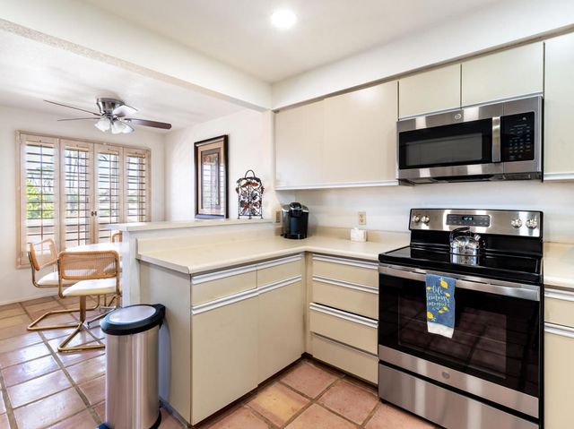 514 Desert Falls N, Palm Desert, CA 92211