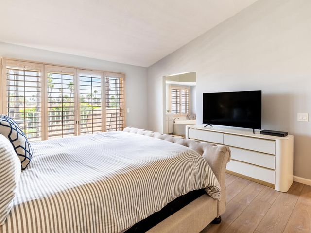 514 Desert Falls N, Palm Desert, CA 92211