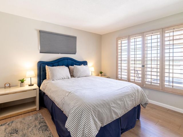 514 Desert Falls N, Palm Desert, CA 92211