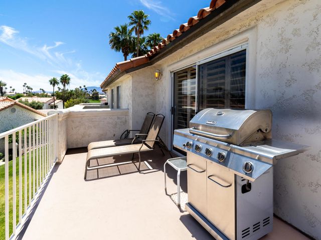 514 Desert Falls N, Palm Desert, CA 92211