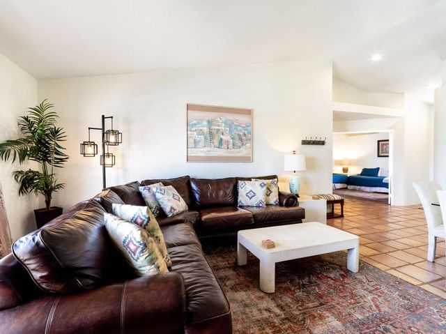 514 Desert Falls N, Palm Desert, CA 92211