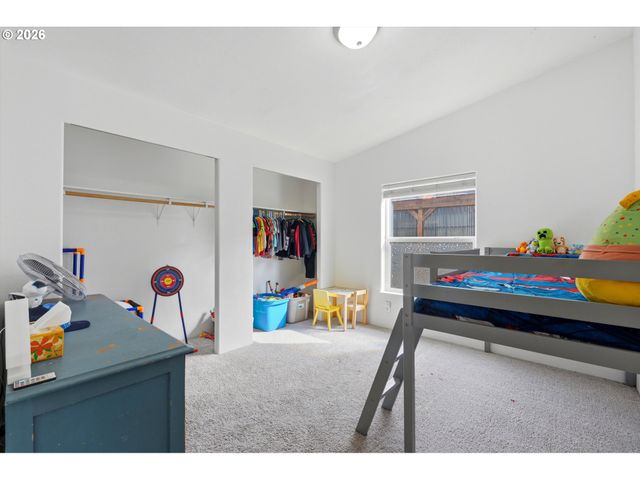 408 Ne FAULCONER St, Sheridan, OR 97378