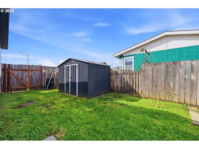 408 Ne FAULCONER St, Sheridan, OR 97378