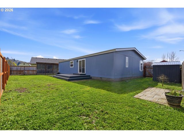 408 Ne FAULCONER St, Sheridan, OR 97378