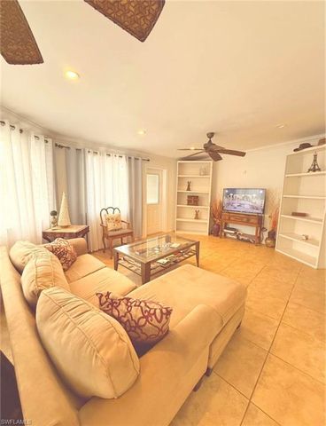 250 10th ST NE, Naples, FL 34120
