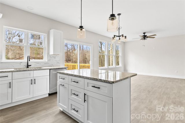 3692 Shannon Loop, Denver, NC 28037