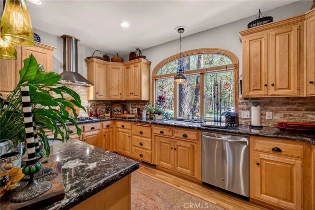 62 Hollow Oak, Chico, CA 95973