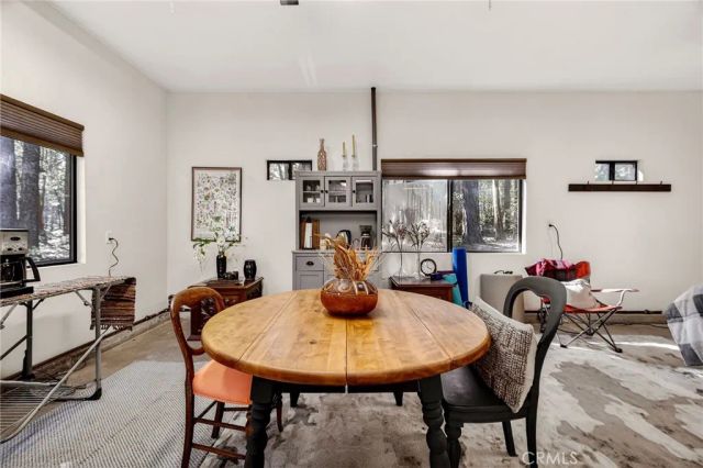 62 Hollow Oak, Chico, CA 95973