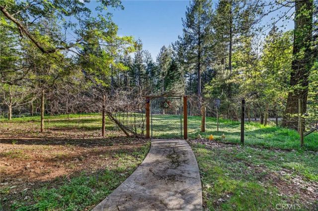 62 Hollow Oak, Chico, CA 95973