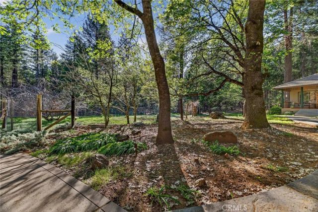 62 Hollow Oak, Chico, CA 95973