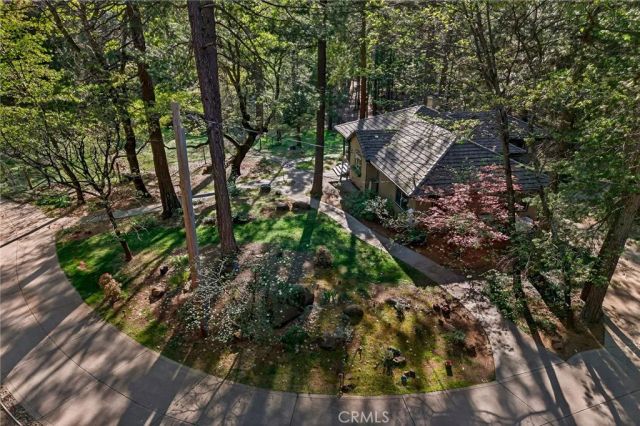 62 Hollow Oak, Chico, CA 95973