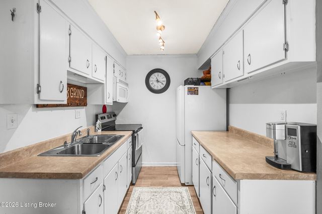 1710 Odaniel Ave APT 25, Louisville, KY 40213