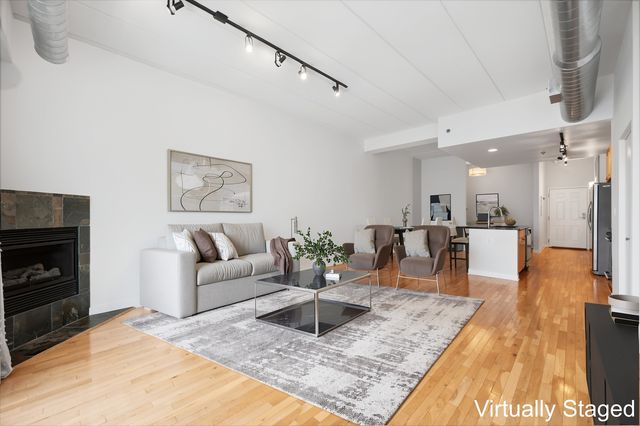 920 W Madison Street 6C, Chicago, IL 60607