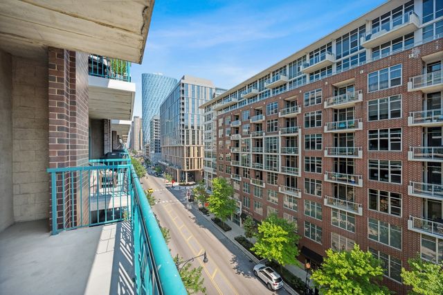 920 W Madison Street 6C, Chicago, IL 60607