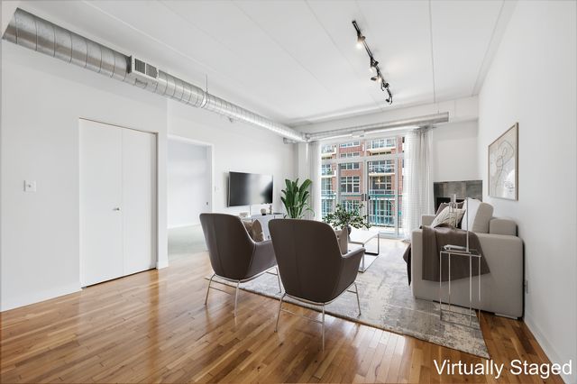 920 W Madison Street 6C, Chicago, IL 60607